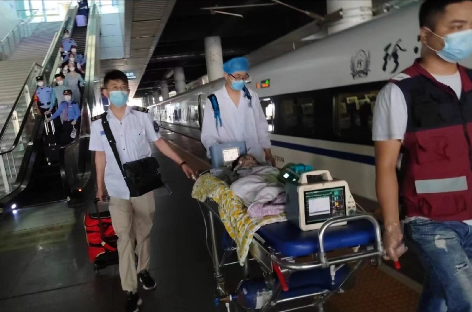 嘉祥县高铁转运公司